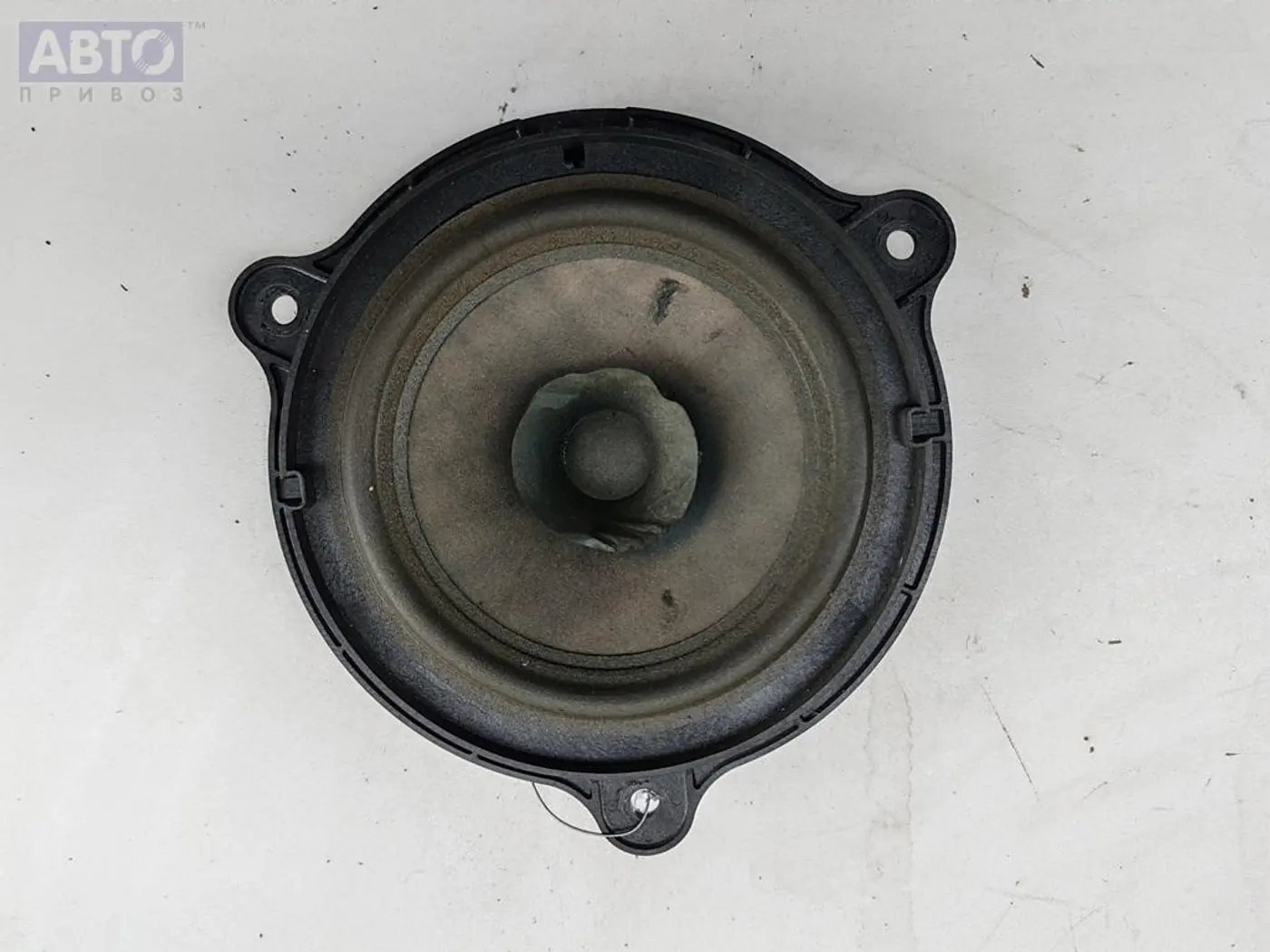 Динамик к Nissan Note 2006