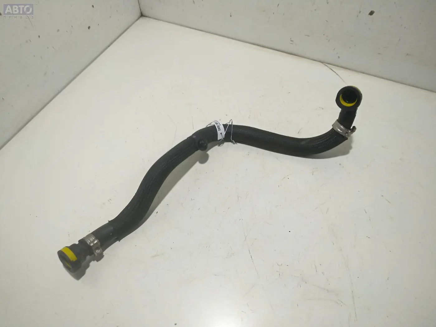 Патрубок к Peugeot 307 2003
