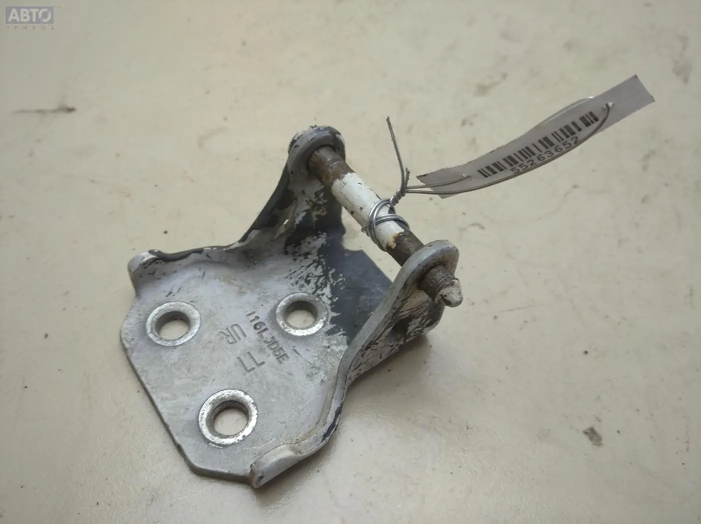 Петли к Ford Transit 2005