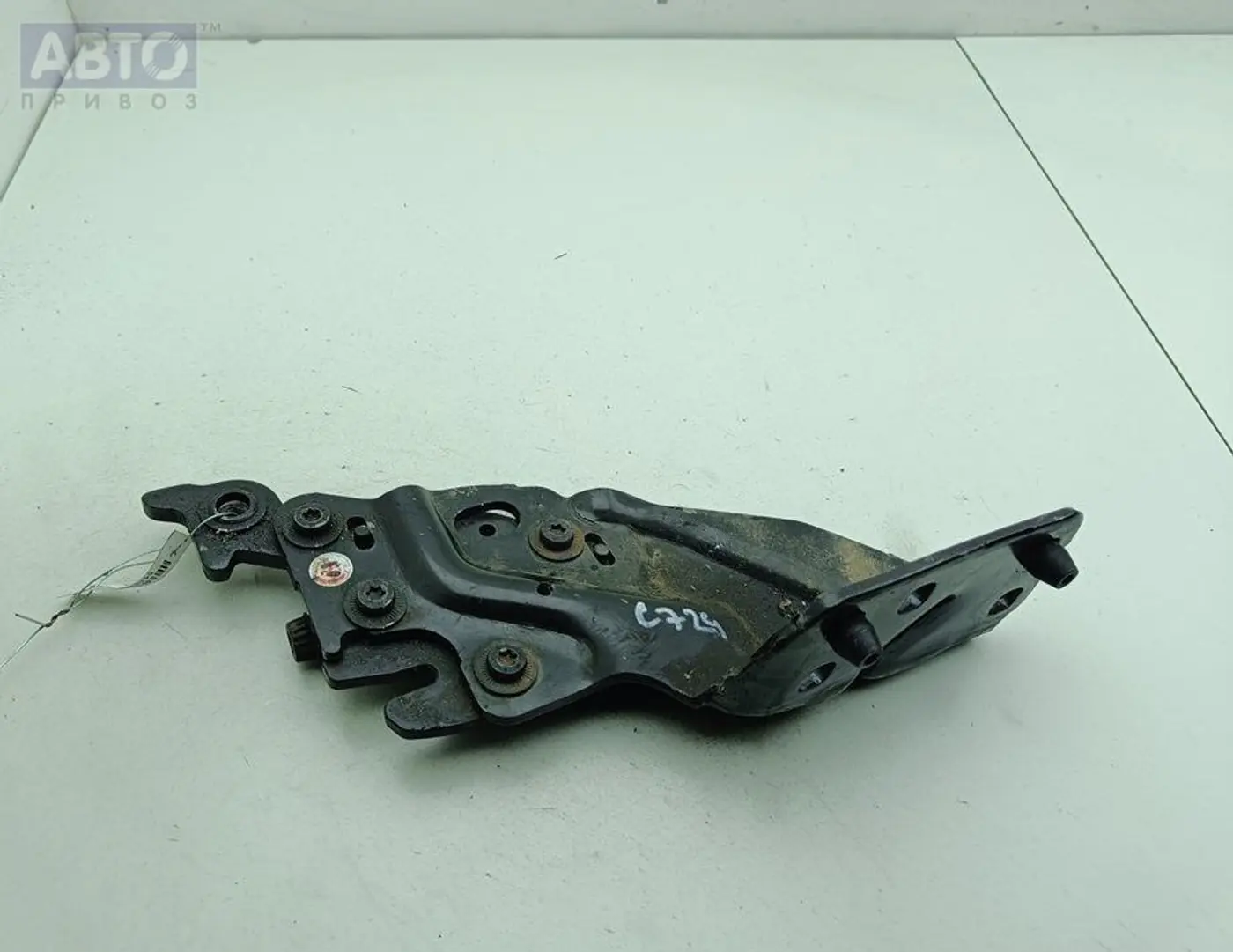 Петли к Ford B-MAX 2014