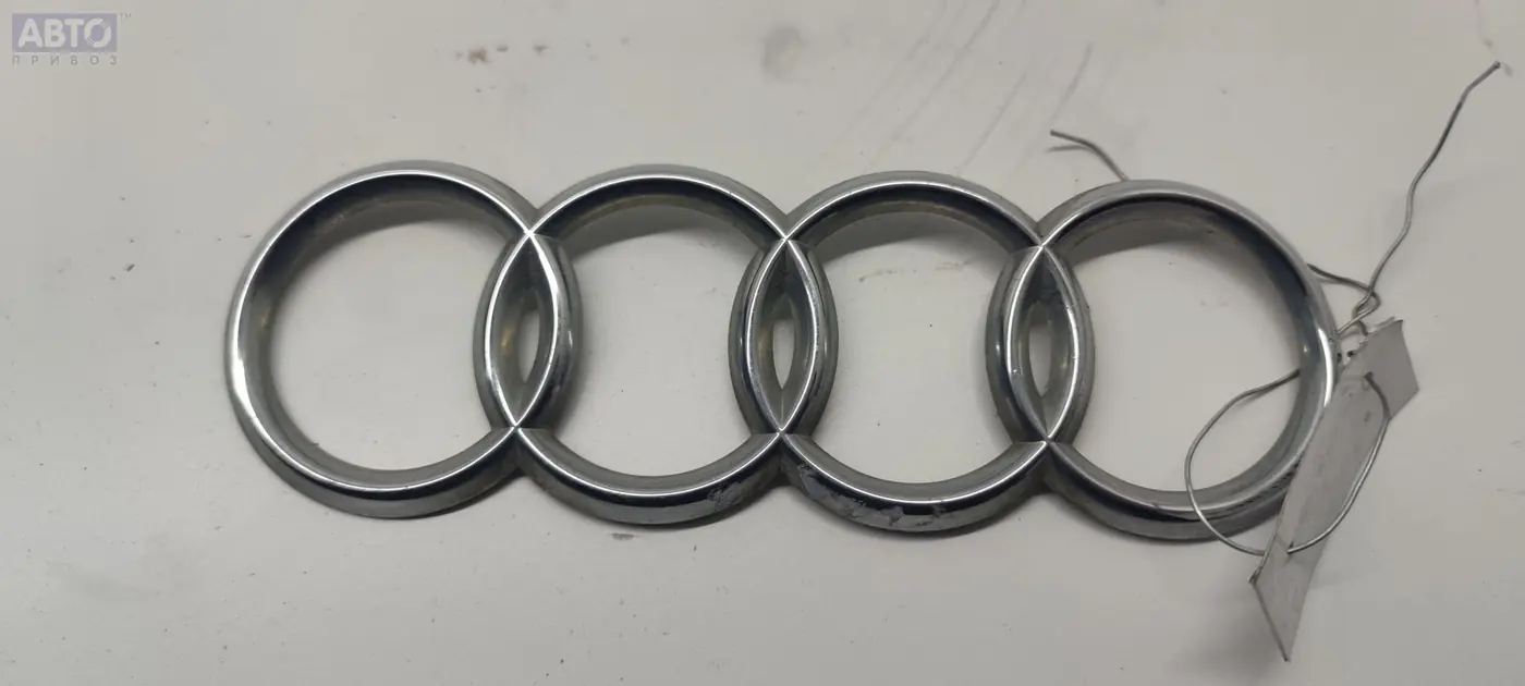 Эмблема к Audi A4 1995