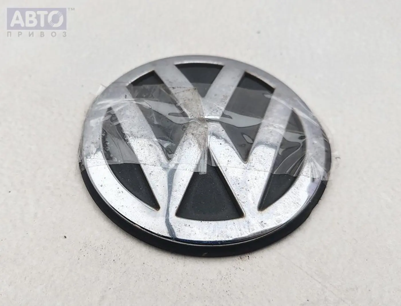 Эмблема к Volkswagen Golf 2002