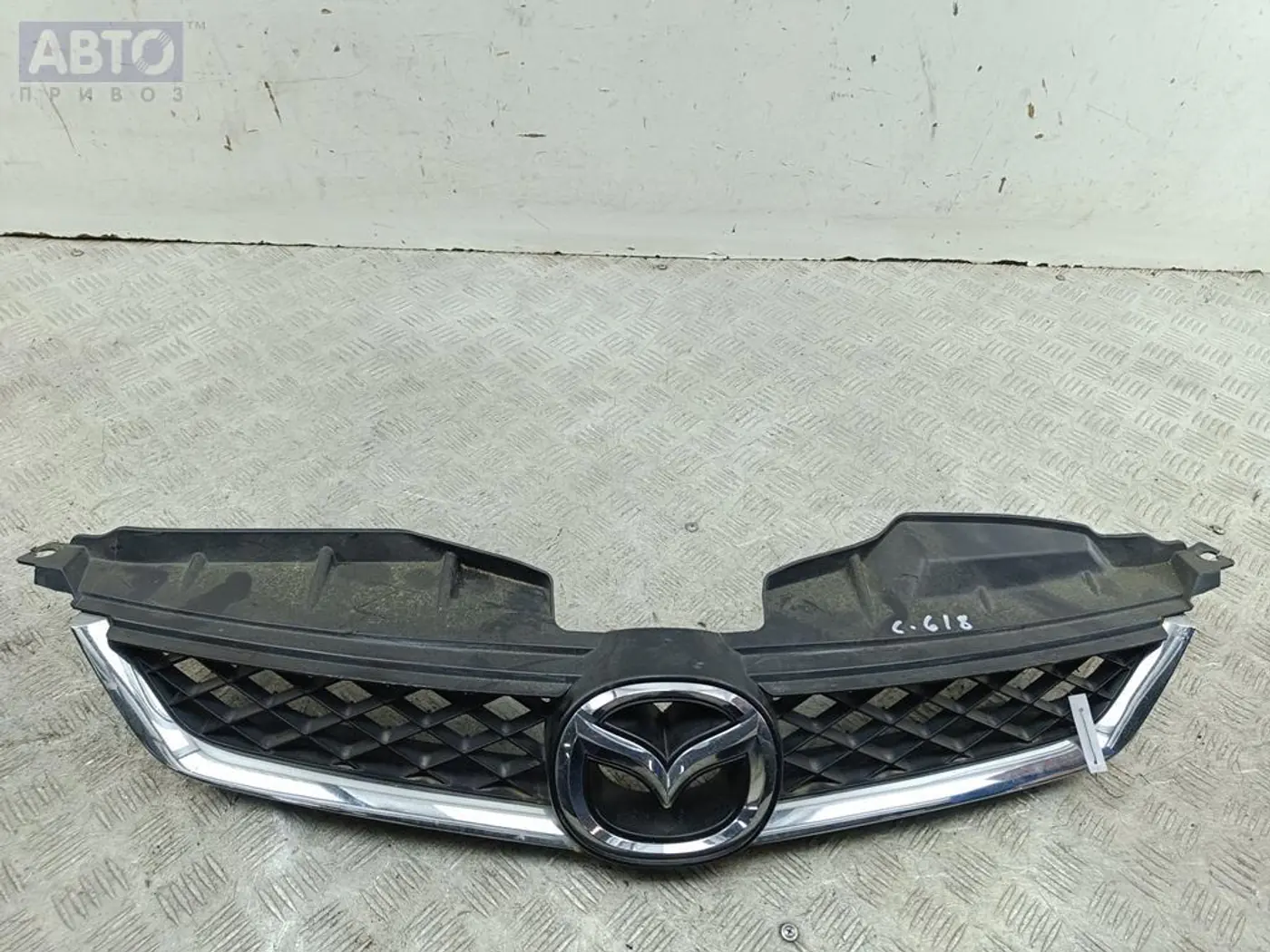 Решетка радиатора к Mazda 5 2006
