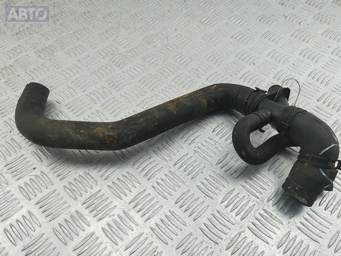 Патрубок к Ford Transit 2013