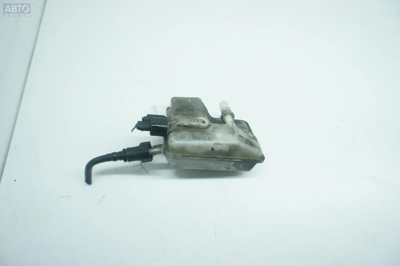 Бачок кондиционера к Ford C-MAX 2004