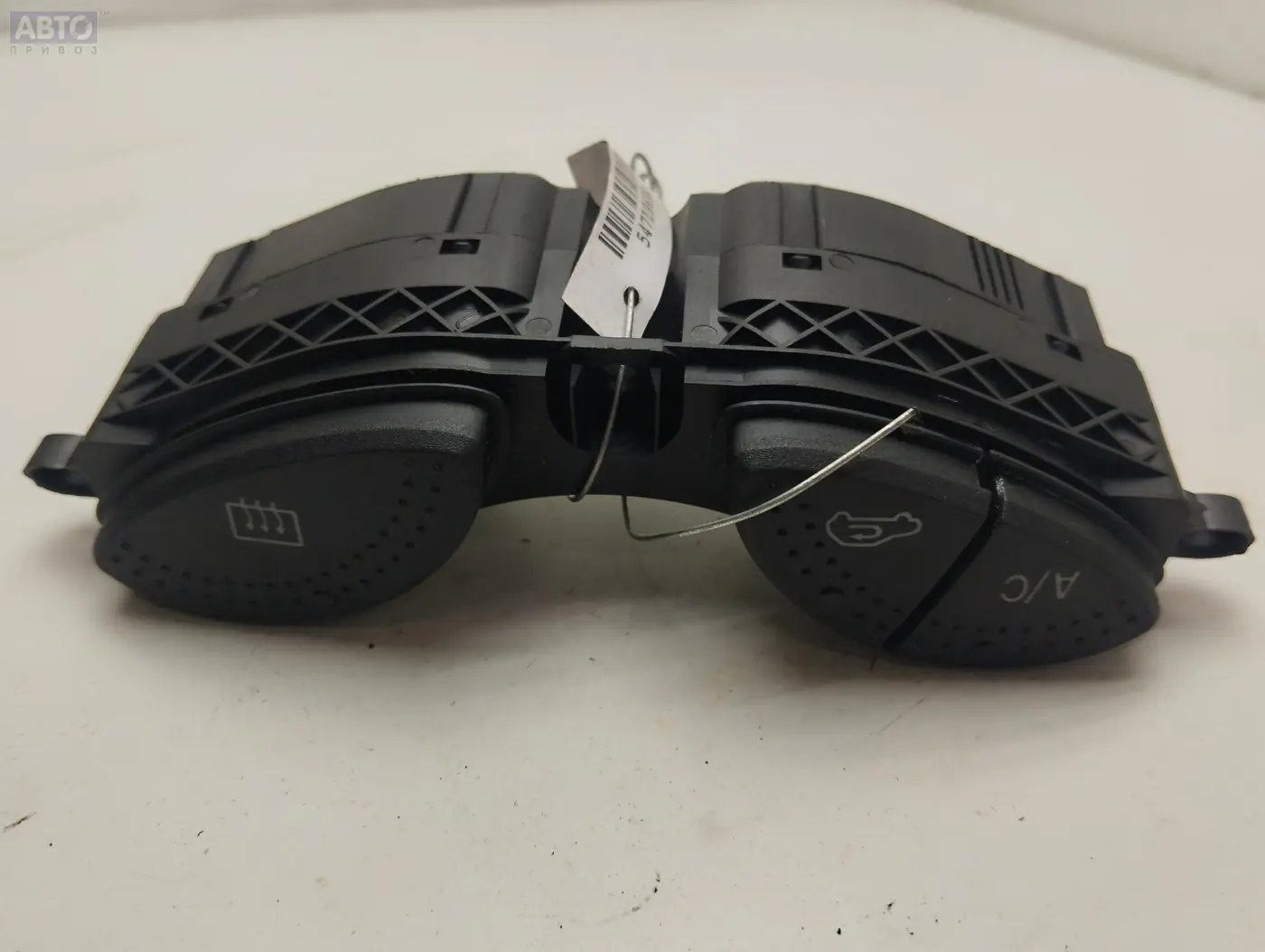 Кнопка  к Ford Focus 2003