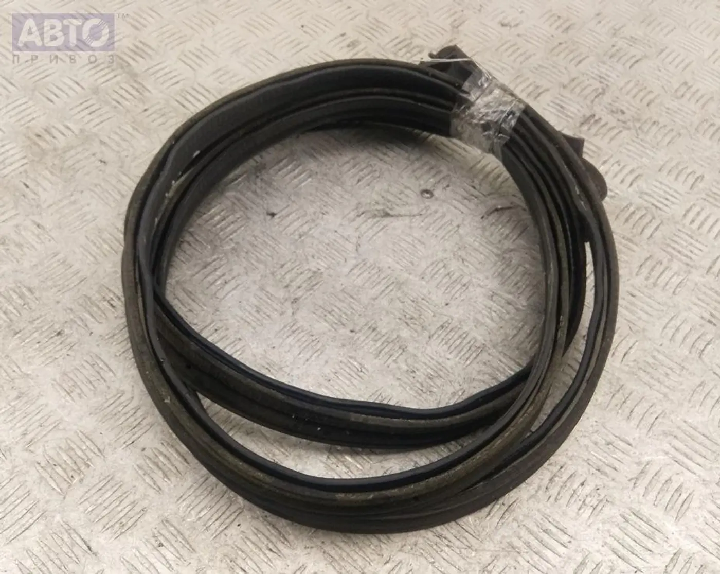 Уплотнитель к Ford Transit Connect 2005
