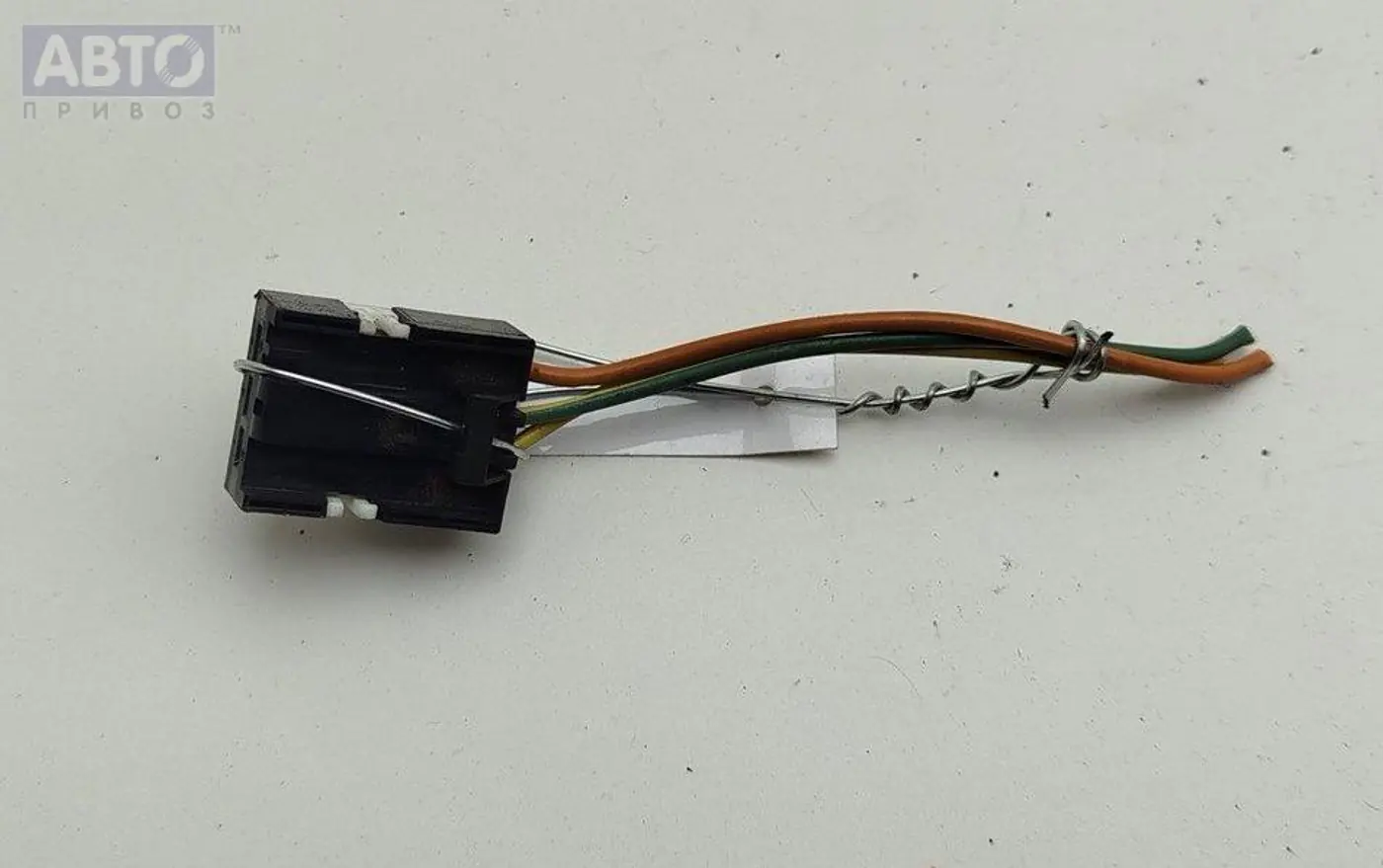 Разъем AUX / USB к BMW X5 2006