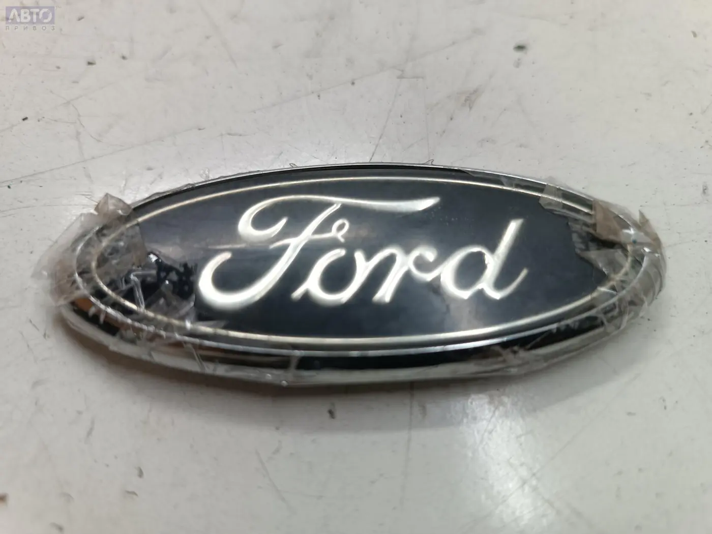 Эмблема к Ford Mondeo 1998