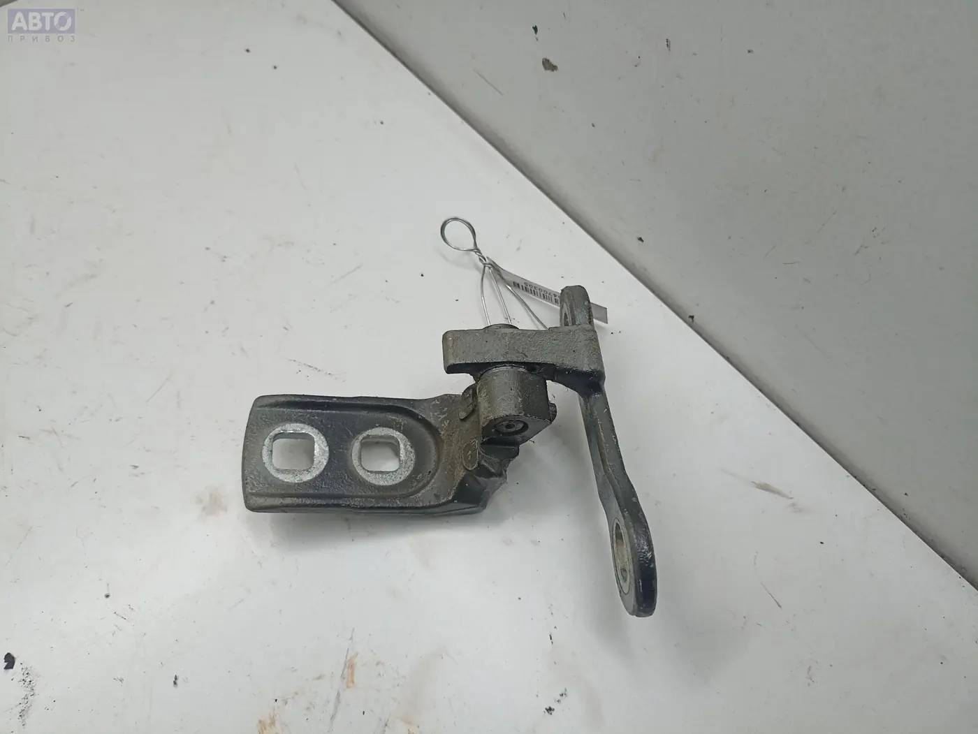 Петли к Opel Signum 2006