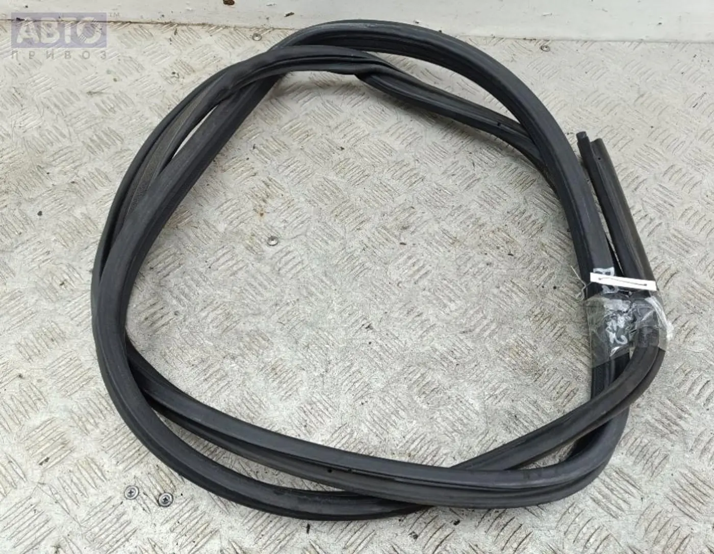 Уплотнитель к Volkswagen Jetta 1988