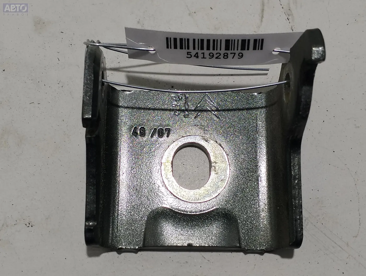 Петли к Peugeot 407 2007