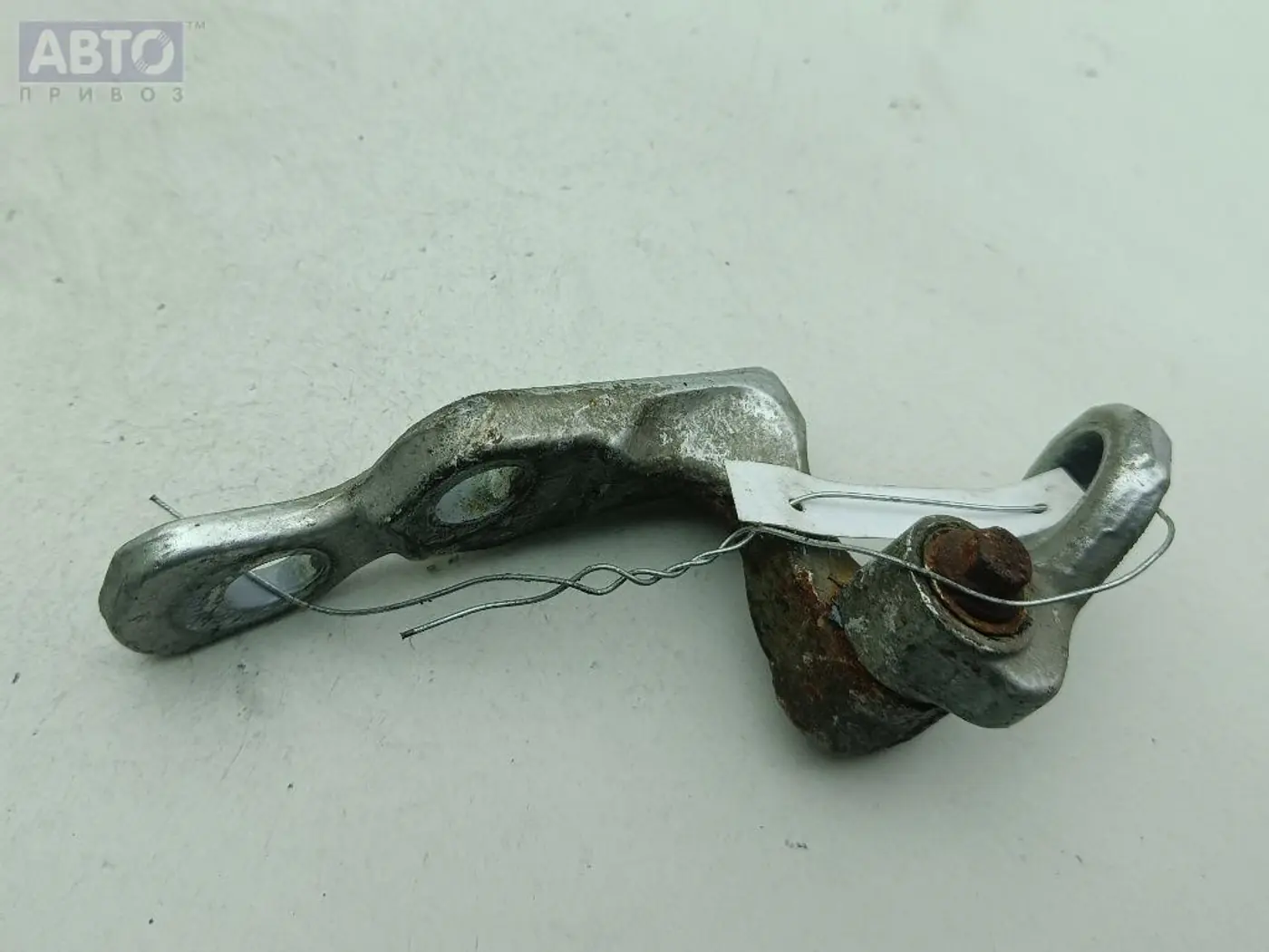 Петли к Ford C-MAX 2005