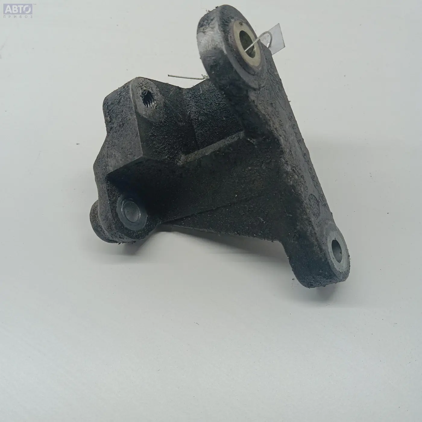 Кронштейн КПП к Ford Focus 2001