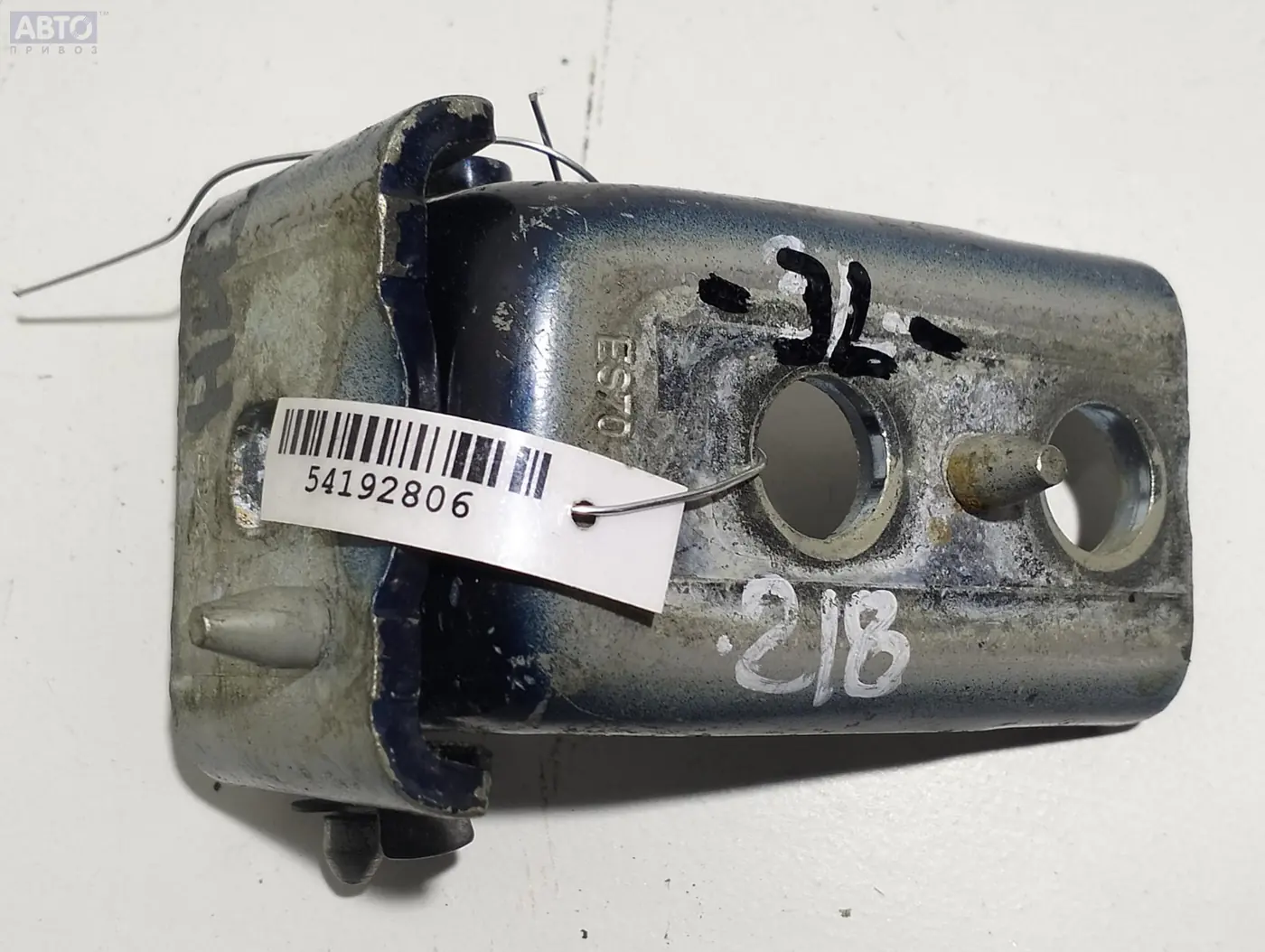 Петли к Peugeot 3008 2009