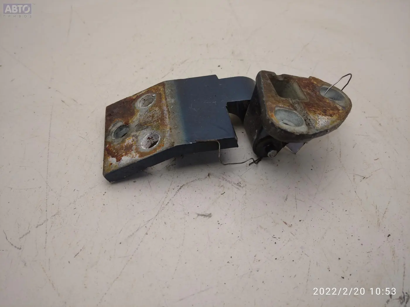Петли к Mercedes-Benz Vito 2002