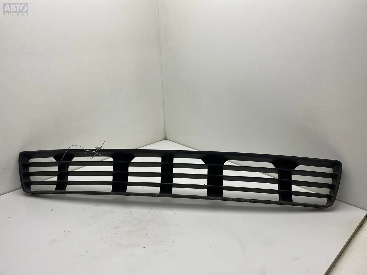 Решетка бампера к Audi A4 1998