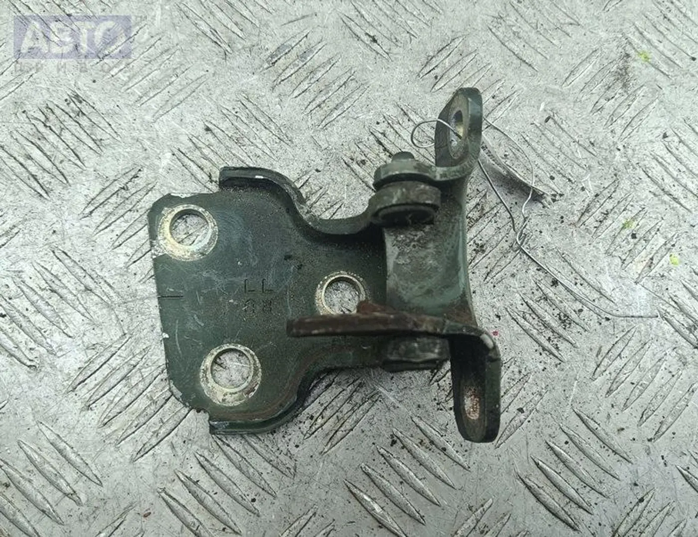 Петли к Land Rover Freelander 2000