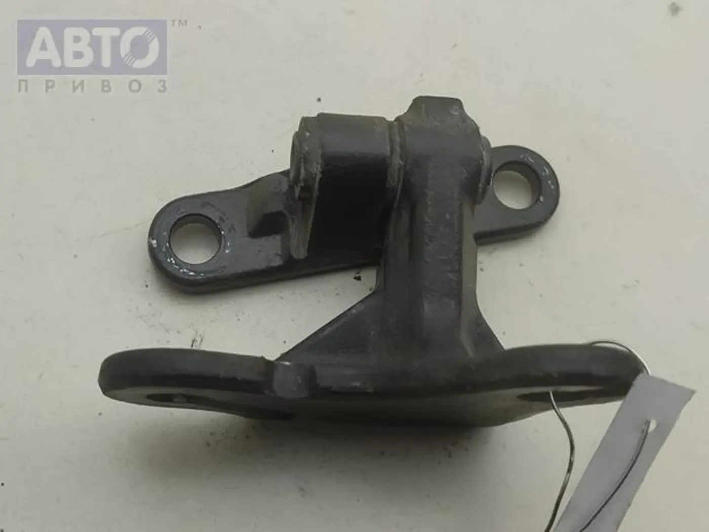 Петли к Smart Forfour 2004