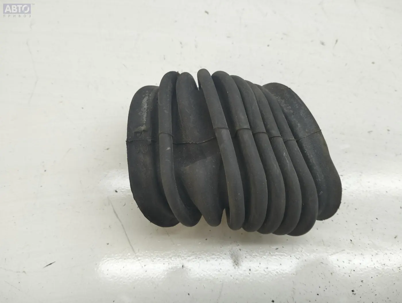 Гофра проводки багажника к Volkswagen Passat 2002