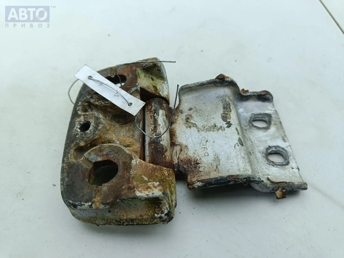 Петля двери к Citroen Jumpy 2007