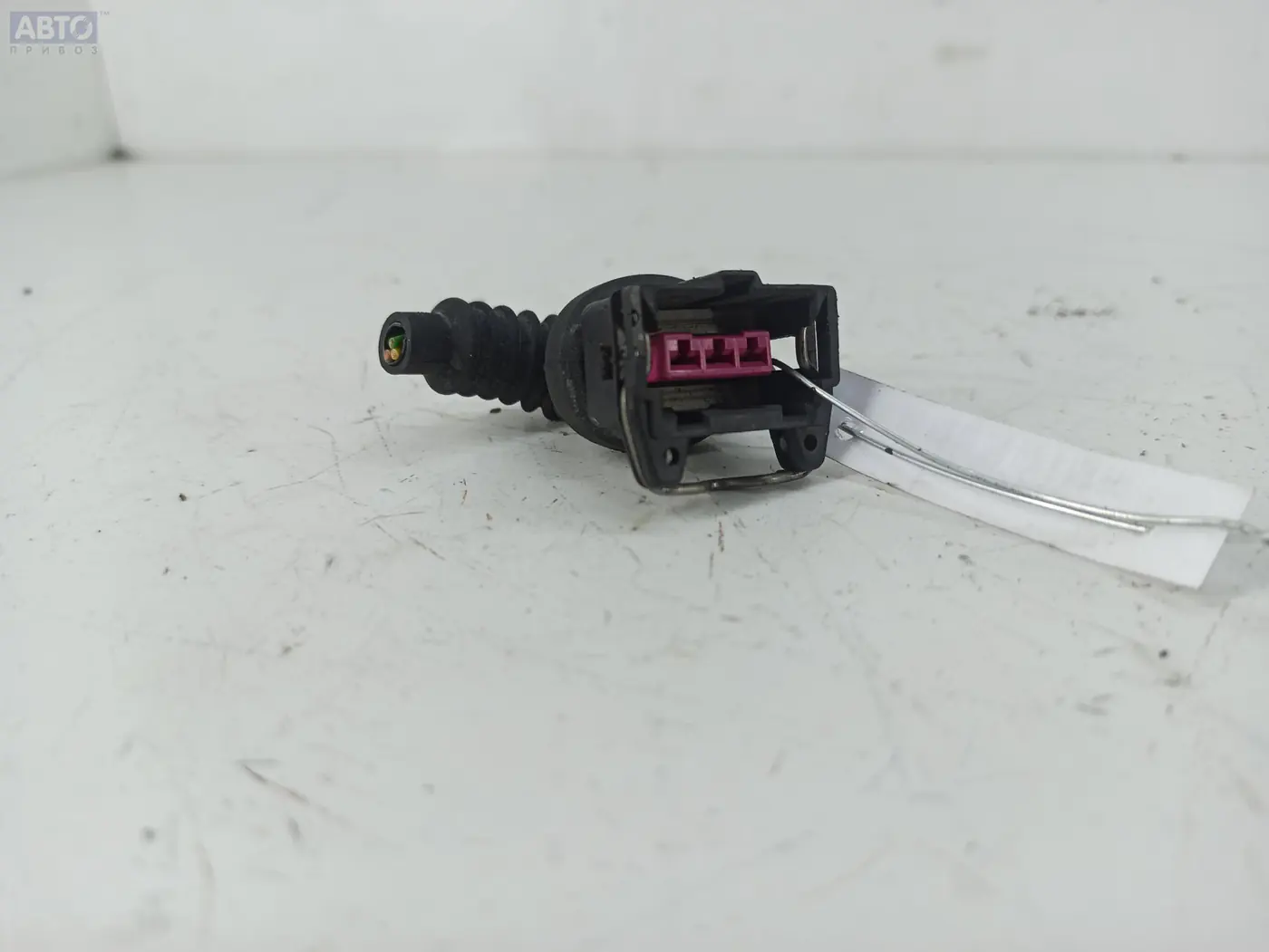 Разъем AUX / USB к Audi A4 1997