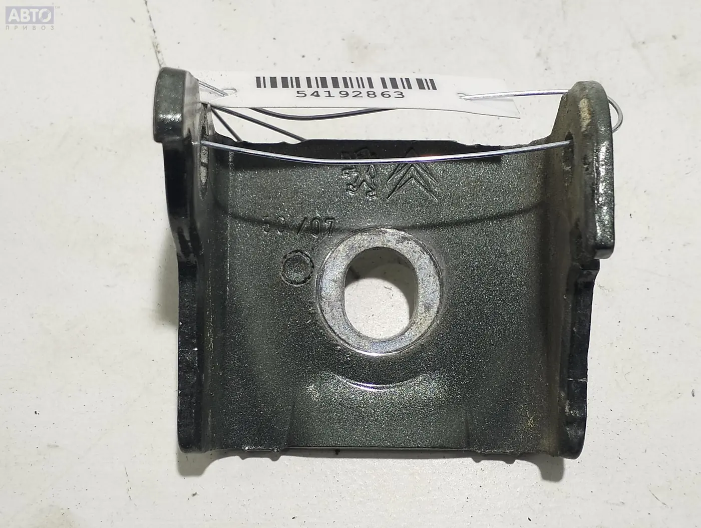 Петли к Peugeot 407 2007