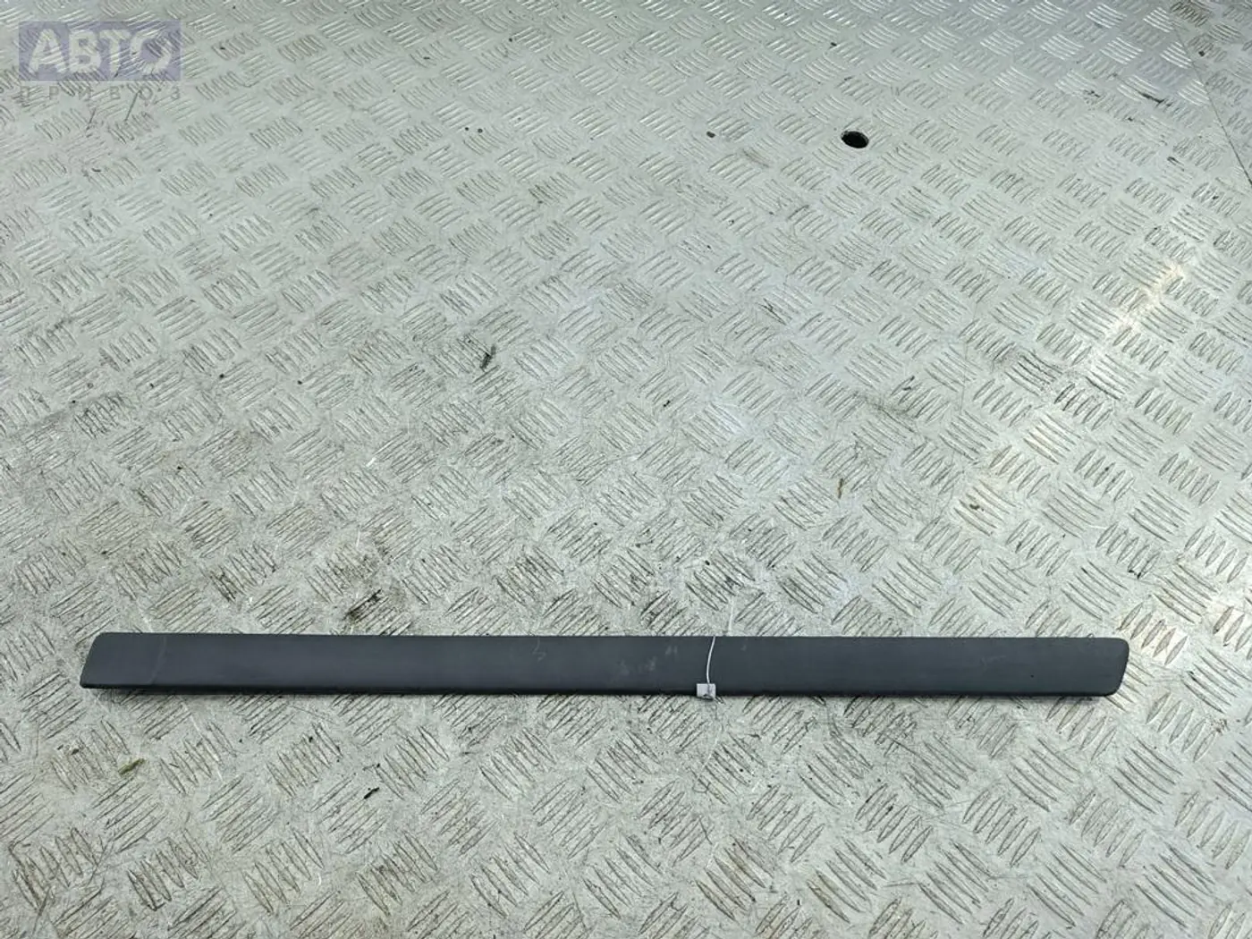 Молдинг (накладка) к Ford C-MAX 2006