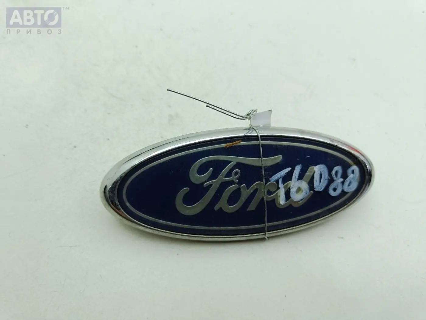Эмблема к Ford Focus 2005