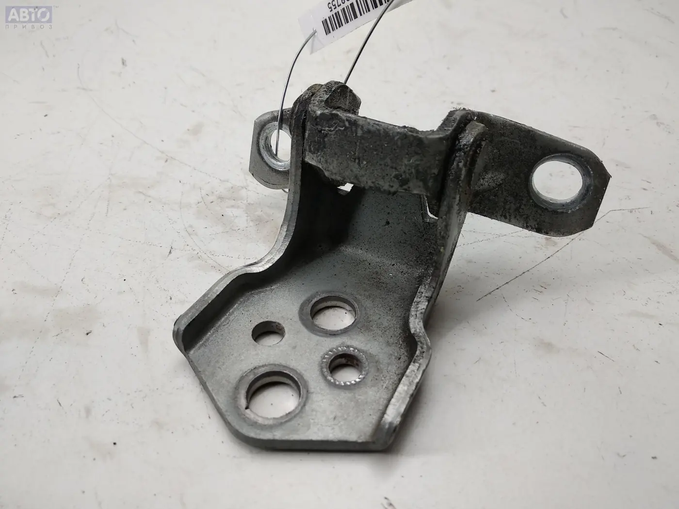 Петли к Mazda 5 2006