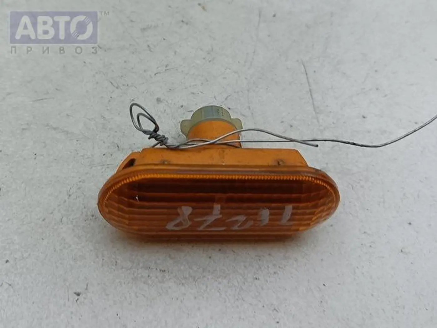 Повторитель передний левый к Ford Fusion 2008