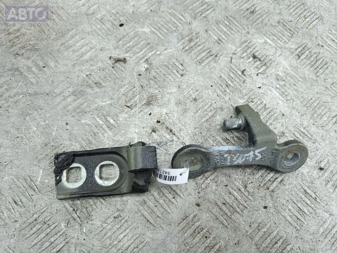 Петли к Opel Signum 2005