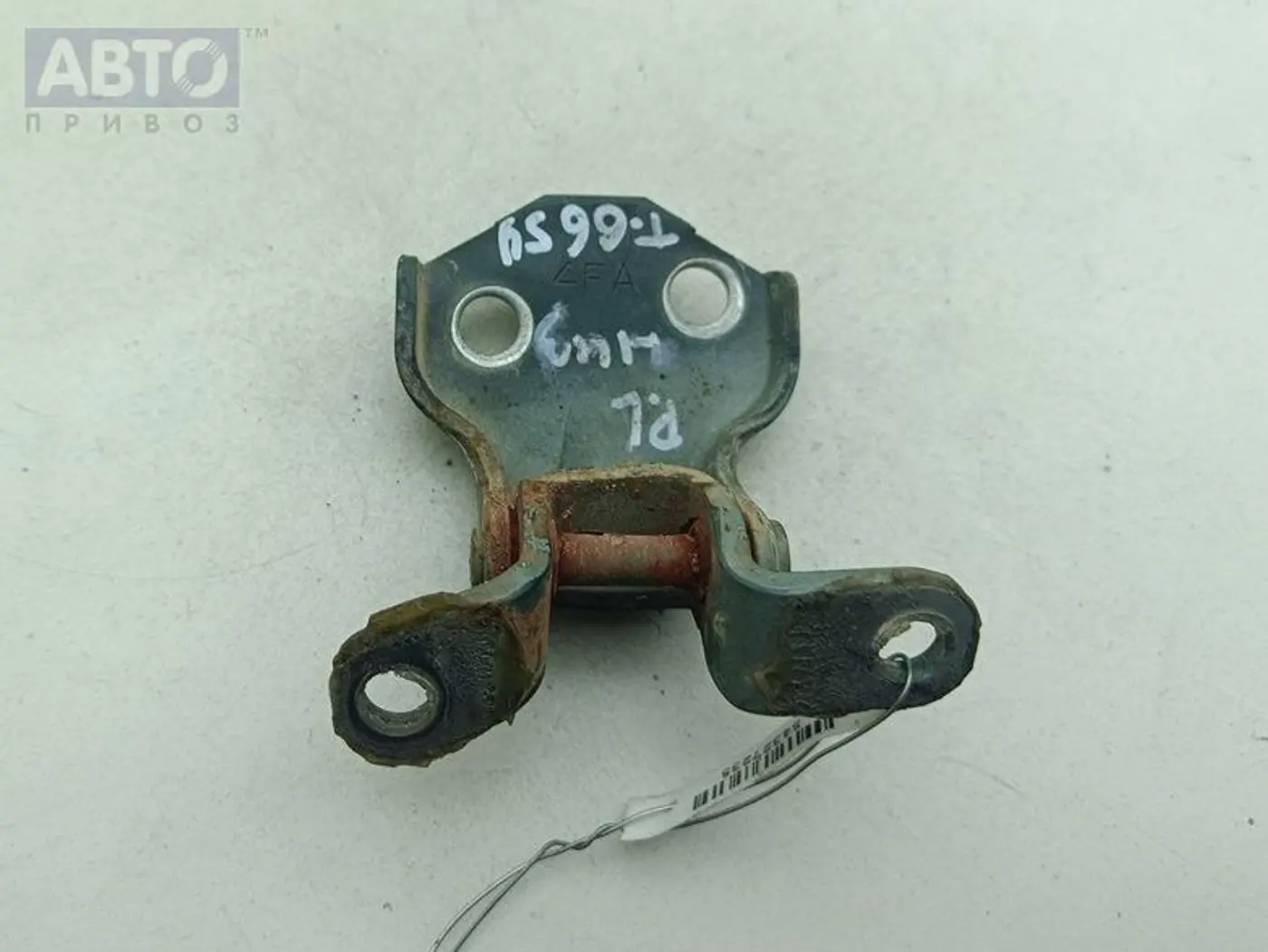 Петли к Subaru Legacy 2001