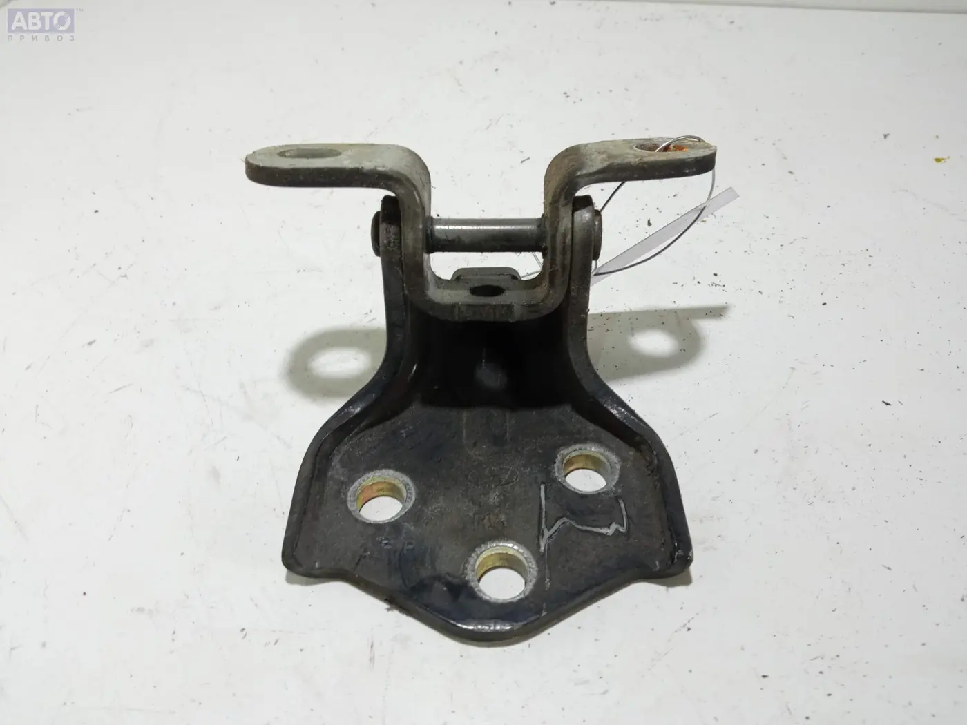 Петли к Hyundai Matrix 2004