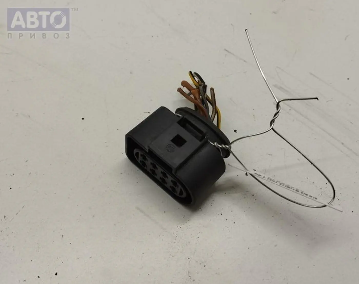 Разъем AUX / USB к Audi A4 1999