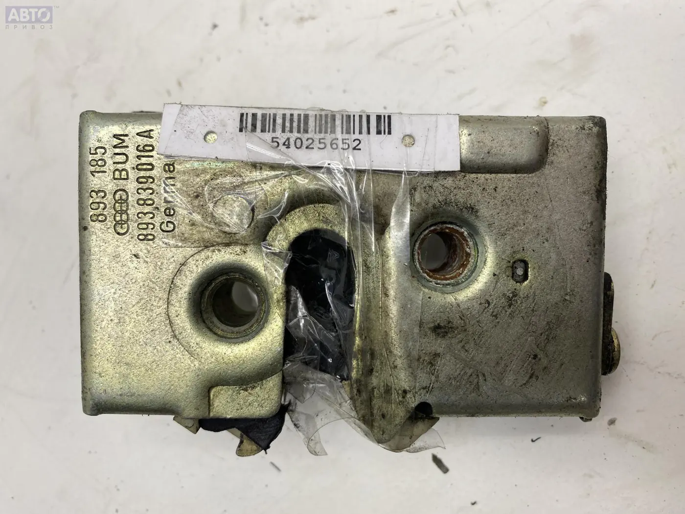 Замок двери к Audi 80 1988