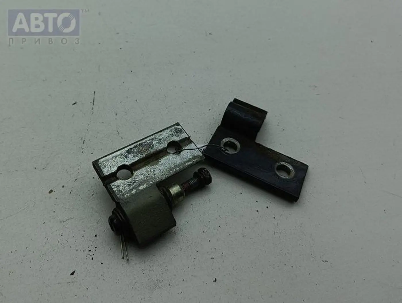 Петли к BMW 5 series 1998