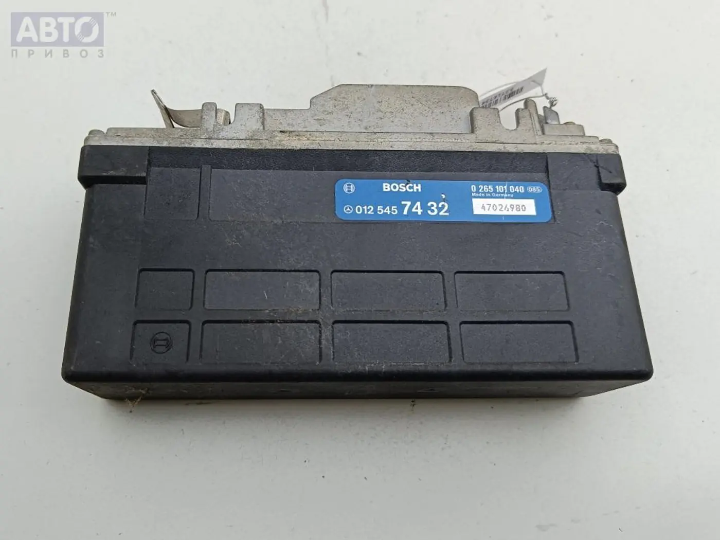 Короб предохранителей к Mercedes-Benz C-klasse 1994