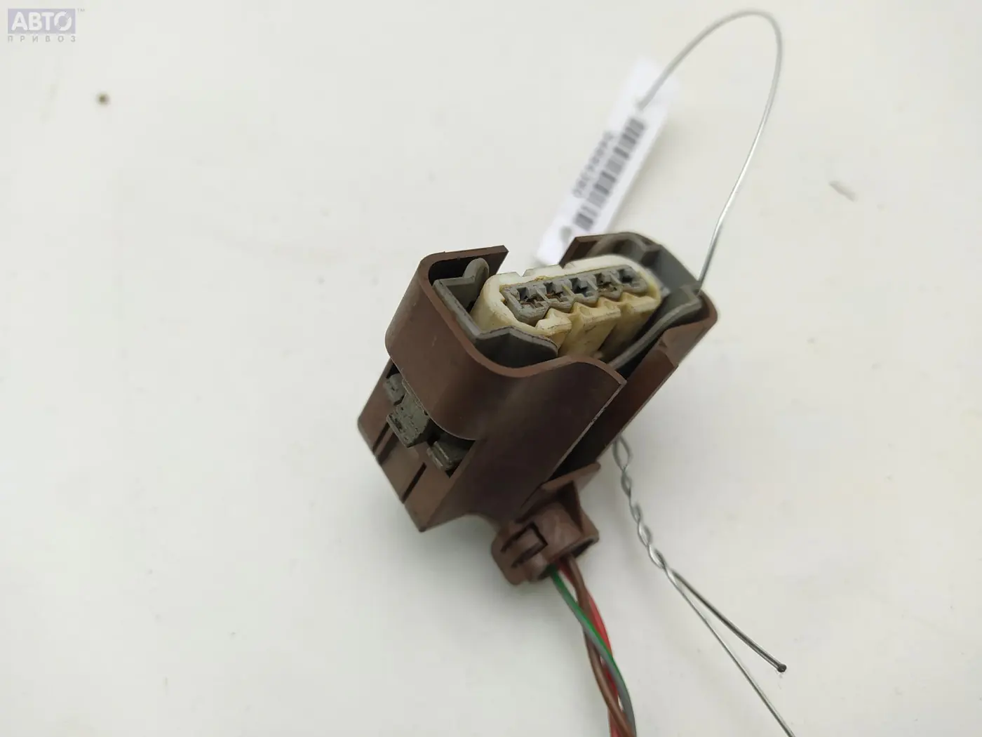 Разъем AUX / USB к Mercedes-Benz C-klasse 2009