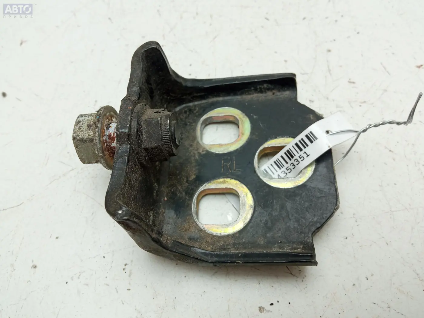 Петля двери к Saab 9-5 2001