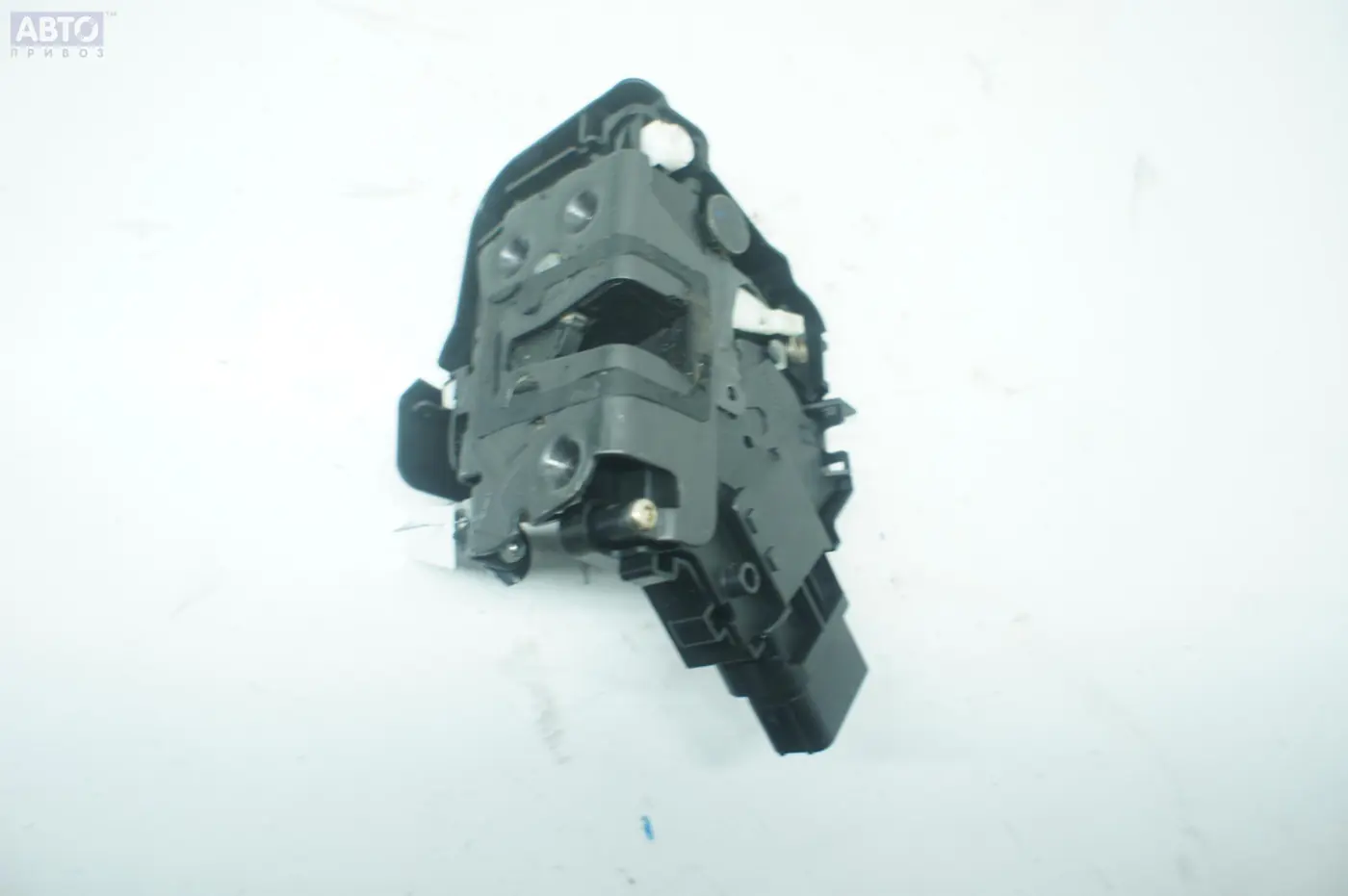 Лючок топливного бака к Ford C-MAX 2005