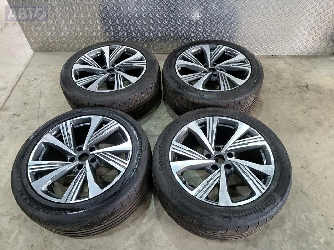 R21 Audi 66.5 ET39 DIA66.5 к Audi
