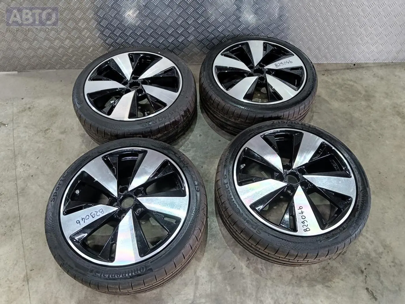 R19 A5 66.5  DIA66.5 к Audi