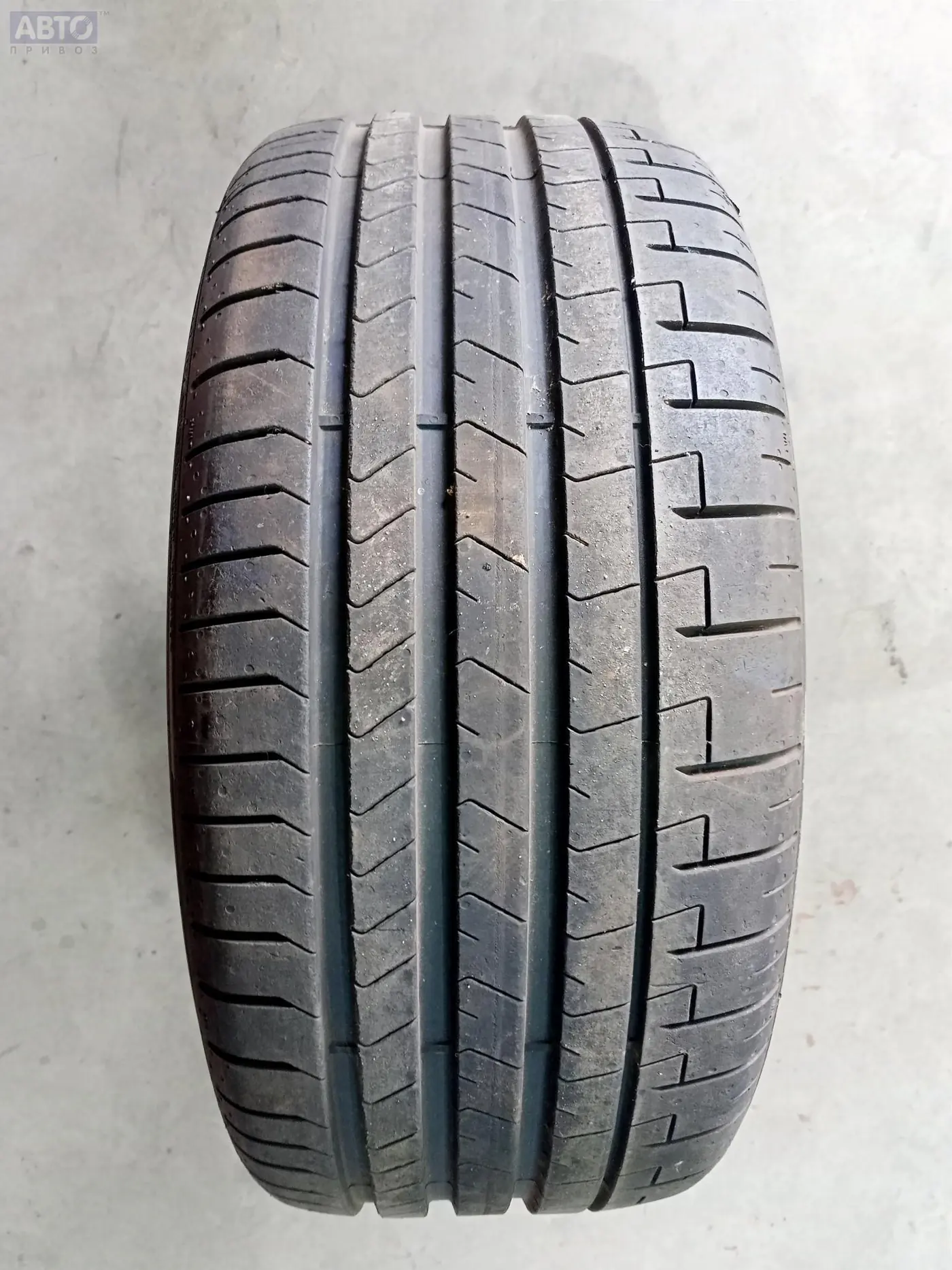 R20 245 30 Pirelli
