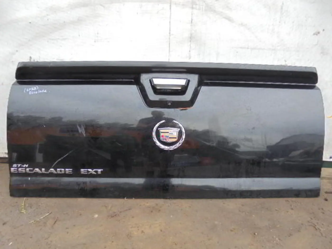 Борт откидной к Cadillac Escalade 2007