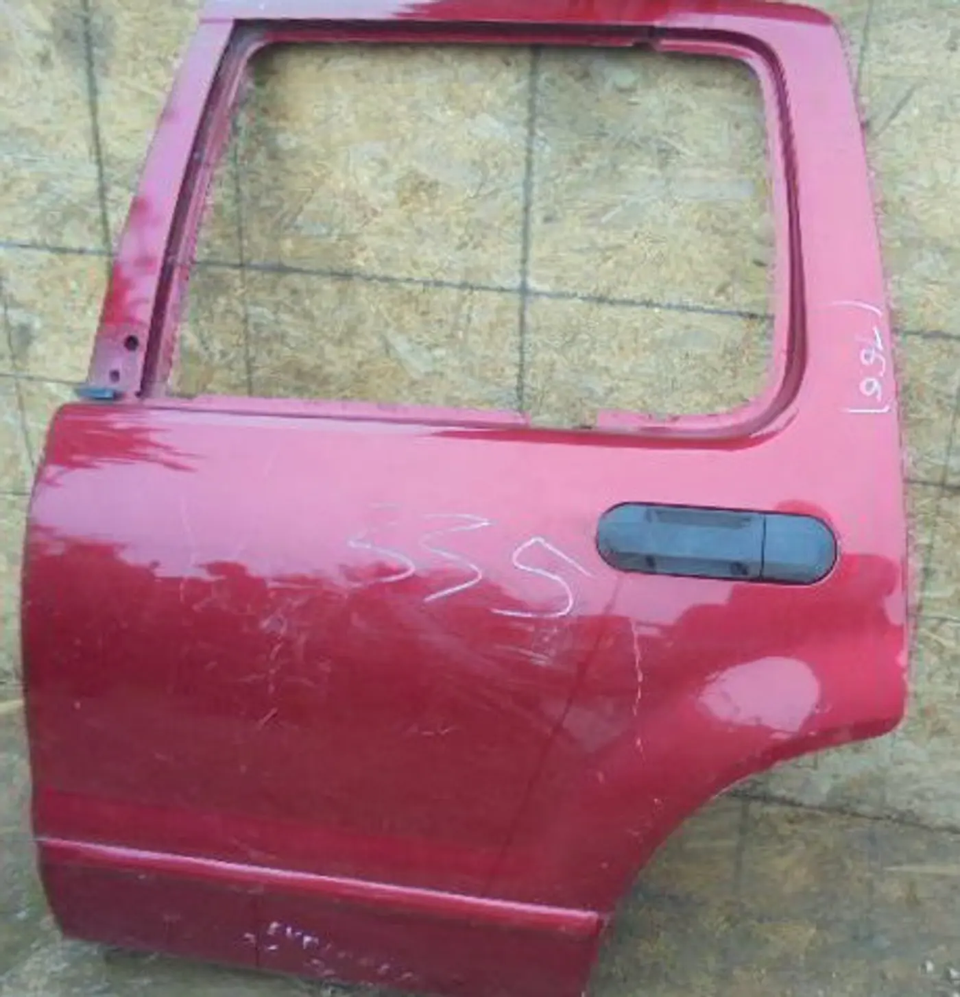 Дверь задняя левая к Ford Explorer 2002
