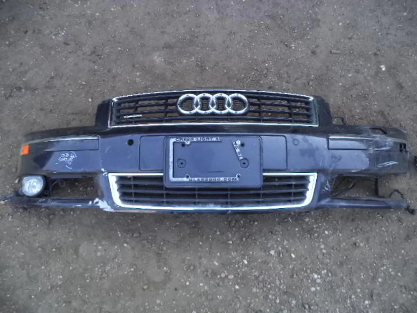 Бампер передний к Audi A8 2005