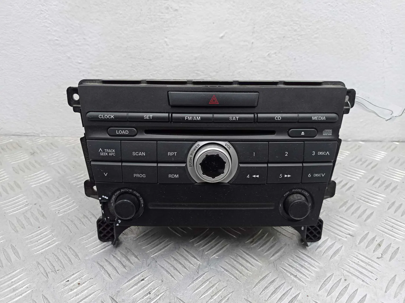 Магнитола к Mazda CX-7 2007