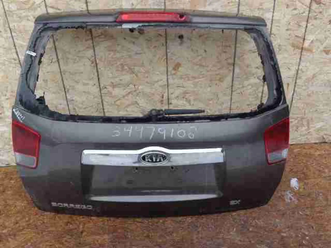 Крышка багажника к Kia Borrego 2009