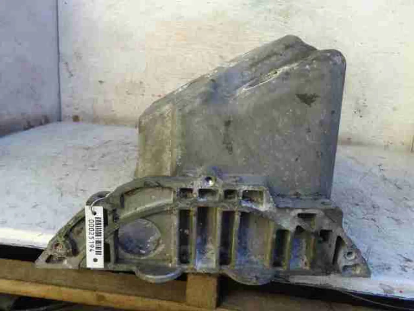Поддон к BMW 3 series 2006
